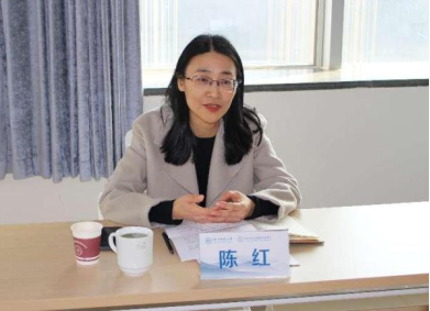 （浙江省教育厅法规处处长陈红）